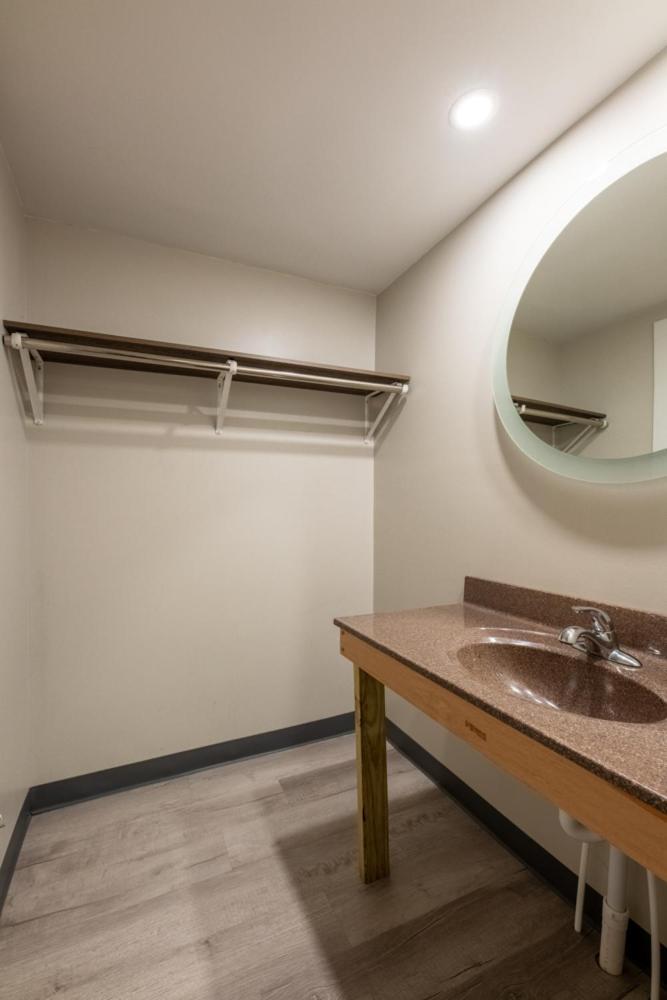 Lock Haven Grandview Hotel Mill Hall 外观 照片